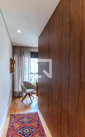 Apartamento à venda com 312m², 4 quartos e 4 vagasSuíte 2