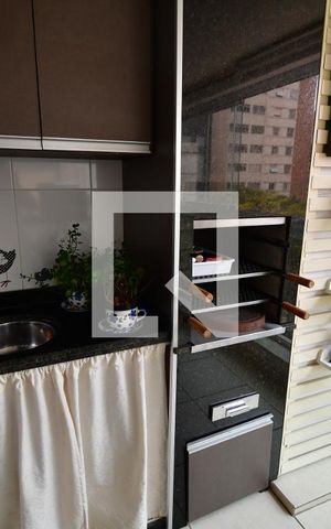 Apartamento à venda com 66m², 2 quartos e 1 vagaSala - Sacada