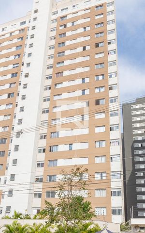 Apartamento à venda com 32m², 1 quarto e 1 vagaFachada