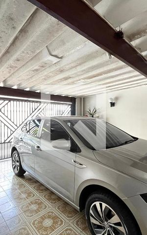 Casa para alugar com 142m², 4 quartos e 2 vagas Casa para alugar com 142m², 4 quartos e 2 vagasGaragem