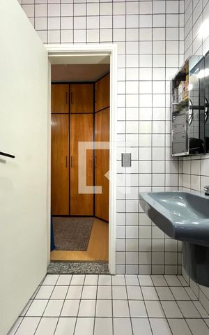 Casa para alugar com 142m², 4 quartos e 2 vagas Casa para alugar com 142m², 4 quartos e 2 vagasBanheiro da Suíte 2