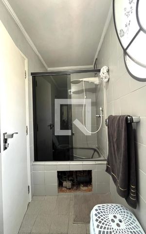 Casa para alugar com 142m², 4 quartos e 2 vagas Casa para alugar com 142m², 4 quartos e 2 vagasBanheiro da Suíte 1