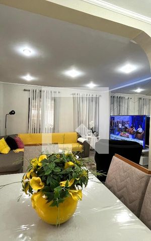 Casa para alugar com 142m², 4 quartos e 2 vagas Casa para alugar com 142m², 4 quartos e 2 vagasSala de Jantar