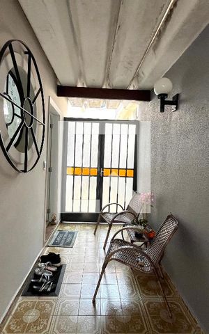 Casa para alugar com 142m², 4 quartos e 2 vagas Casa para alugar com 142m², 4 quartos e 2 vagasEntrada