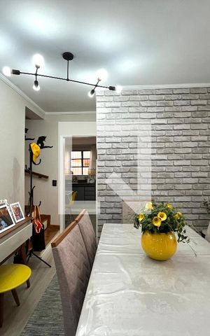 Casa para alugar com 142m², 4 quartos e 2 vagas Casa para alugar com 142m², 4 quartos e 2 vagasSala de Jantar
