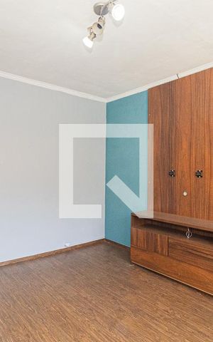 Casa à venda com 150m², 3 quartos e 2 vagas Casa à venda com 150m², 3 quartos e 2 vagasSala