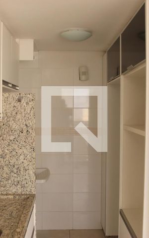 Apartamento para alugar com 61m², 2 quartos e 1 vagaCozinha e Área de Serviço