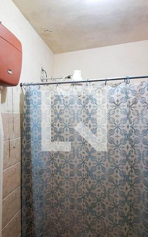 Casa à venda com 80m², 2 quartos e 1 vaga Casa à venda com 80m², 2 quartos e 1 vagaBanheiro Social