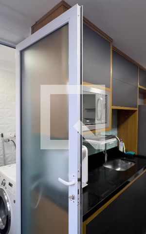 Apartamento à venda com 38m², 1 quarto e sem vaga Apartamento à venda com 38m², 1 quarto e sem vagaCozinha e área de serviço