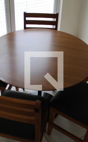 Apartamento à venda com 38m², 2 quartos e 1 vagaÁrea comum