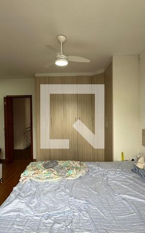 Casa à venda com 125m², 3 quartos e 3 vagasSuíte