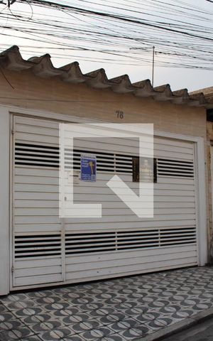 Casa à venda com 125m², 3 quartos e 2 vagasFachada