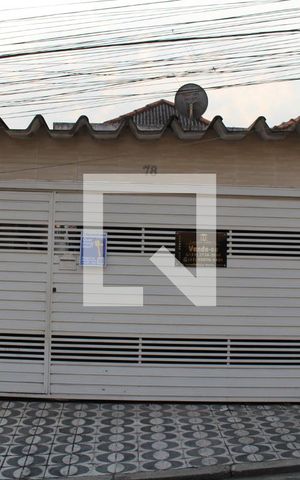 Casa à venda com 125m², 3 quartos e 2 vagasFachada