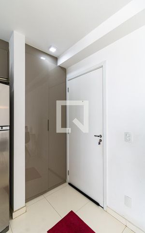 Apartamento à venda com 45m², 2 quartos e 1 vaga Apartamento à venda com 45m², 2 quartos e 1 vagaSala