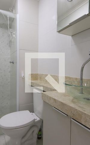 Apartamento para alugar com 38m², 2 quartos e sem vagaBanheiro