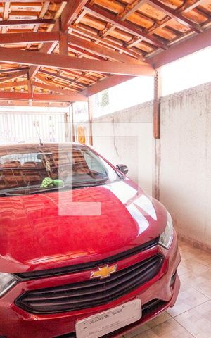 Casa à venda com 125m², 2 quartos e 1 vaga Casa à venda com 125m², 2 quartos e 1 vagaGaragem