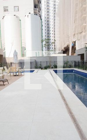 Apartamento à venda com 40m², 2 quartos e sem vaga Apartamento à venda com 40m², 2 quartos e sem vagaÁrea comum - Piscina