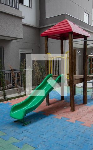 Apartamento à venda com 40m², 2 quartos e sem vaga Apartamento à venda com 40m², 2 quartos e sem vagaÁrea Comum - Playground