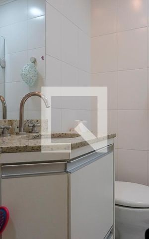 Apartamento à venda com 85m², 3 quartos e 2 vagasBanheiro da suíte