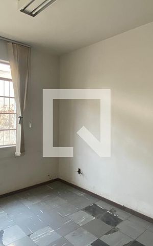 Casa para alugar com 500m², 8 quartos e 2 vagasQuarto 6