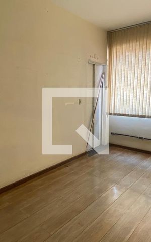 Casa para alugar com 500m², 8 quartos e 2 vagasQuarto 