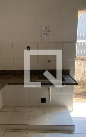 Casa para alugar com 500m², 8 quartos e 2 vagasCozinha