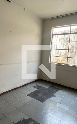 Casa para alugar com 500m², 8 quartos e 2 vagasQuarto 6