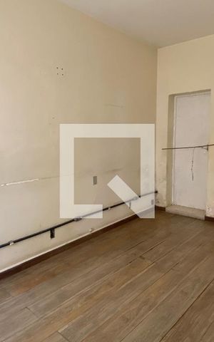 Casa para alugar com 500m², 8 quartos e 2 vagasQuarto 