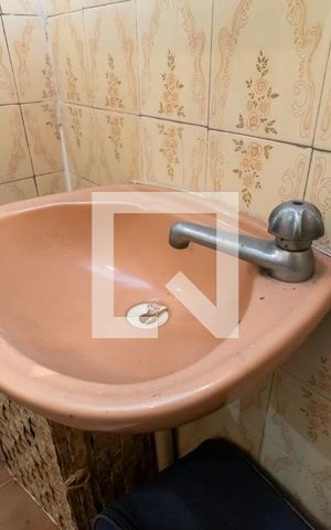 Casa à venda com 152m², 3 quartos e 2 vagasGaragem - Banheiro