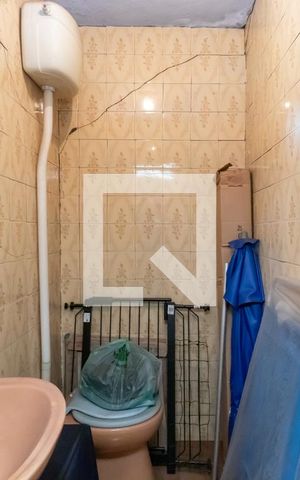 Casa à venda com 152m², 3 quartos e 2 vagasGaragem - Banheiro