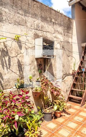 Casa à venda com 152m², 3 quartos e 2 vagasQuintal