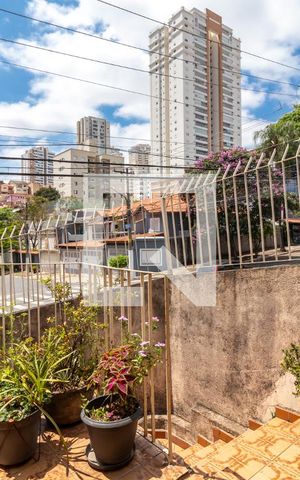 Casa à venda com 152m², 3 quartos e 2 vagasVaranda