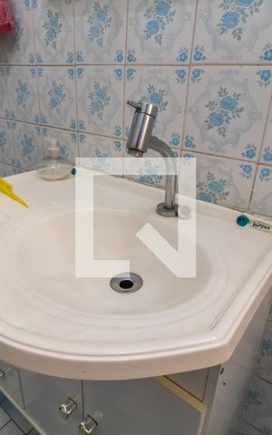 Casa à venda com 152m², 3 quartos e 2 vagasBanheiro