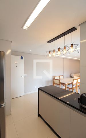 Apartamento para alugar com 83m², 3 quartos e 2 vagasCozinha