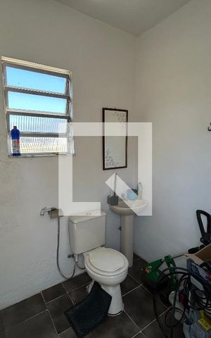 Casa à venda com 317m², 3 quartos e 3 vagasBanheiro 3