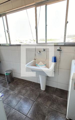 Casa à venda com 317m², 3 quartos e 3 vagasÁrea de Serviço