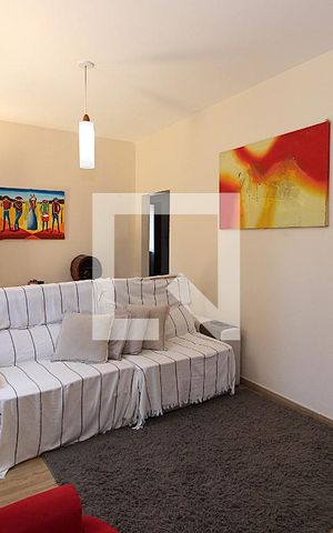 Casa à venda com 317m², 3 quartos e 3 vagasSala