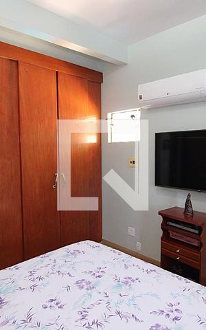 Casa à venda com 317m², 3 quartos e 3 vagasQuarto 3