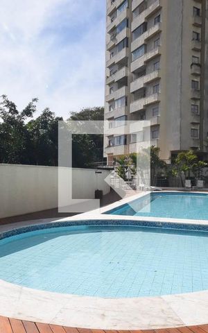 Apartamento à venda com 70m², 2 quartos e 1 vaga Apartamento à venda com 70m², 2 quartos e 1 vagaPiscina
