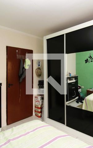 Casa à venda com 84m², 2 quartos e 3 vagasQuarto 2