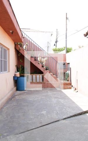 Casa à venda com 84m², 2 quartos e 3 vagasGaragem