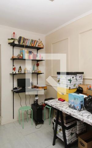 Casa à venda com 84m², 2 quartos e 3 vagasSala 2