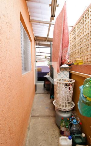 Casa à venda com 84m², 2 quartos e 3 vagasQuintal