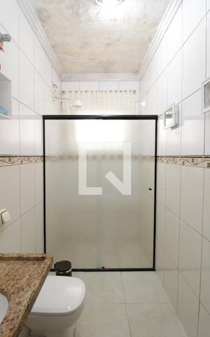 Casa à venda com 84m², 2 quartos e 3 vagasBanheiro 2
