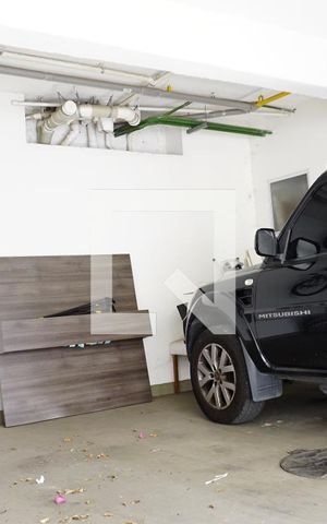 Casa de condomínio à venda com 235m², 4 quartos e 2 vagasGaragem