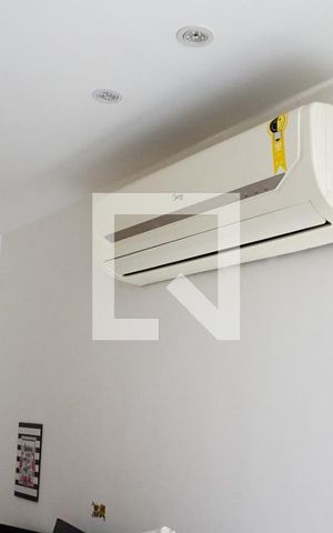 Casa de condomínio à venda com 235m², 4 quartos e 2 vagasSuite 3