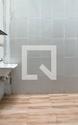 Casa à venda com 254m², 5 quartos e 2 vagas Casa à venda com 254m², 5 quartos e 2 vagasÁrea de Serviço - Casa 1