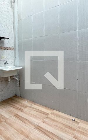 Casa à venda com 254m², 5 quartos e 2 vagas Casa à venda com 254m², 5 quartos e 2 vagasÁrea de Serviço - Casa 1