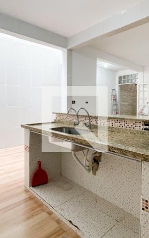 Casa à venda com 254m², 5 quartos e 2 vagas Casa à venda com 254m², 5 quartos e 2 vagasCozinha - Casa 1