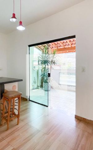 Casa à venda com 254m², 5 quartos e 2 vagas Casa à venda com 254m², 5 quartos e 2 vagasCozinha - Casa 2